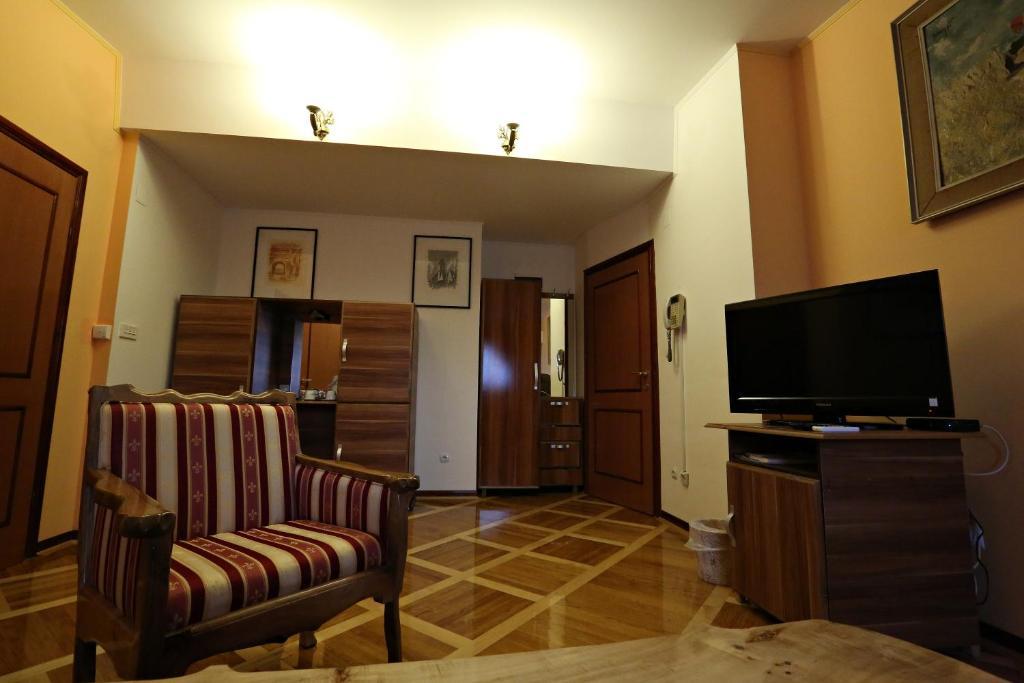 Apartments & Rooms Vienna Osijek Eksteriør bilde